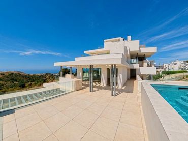 Appartement compact avec piscine à vendre à La Mairena