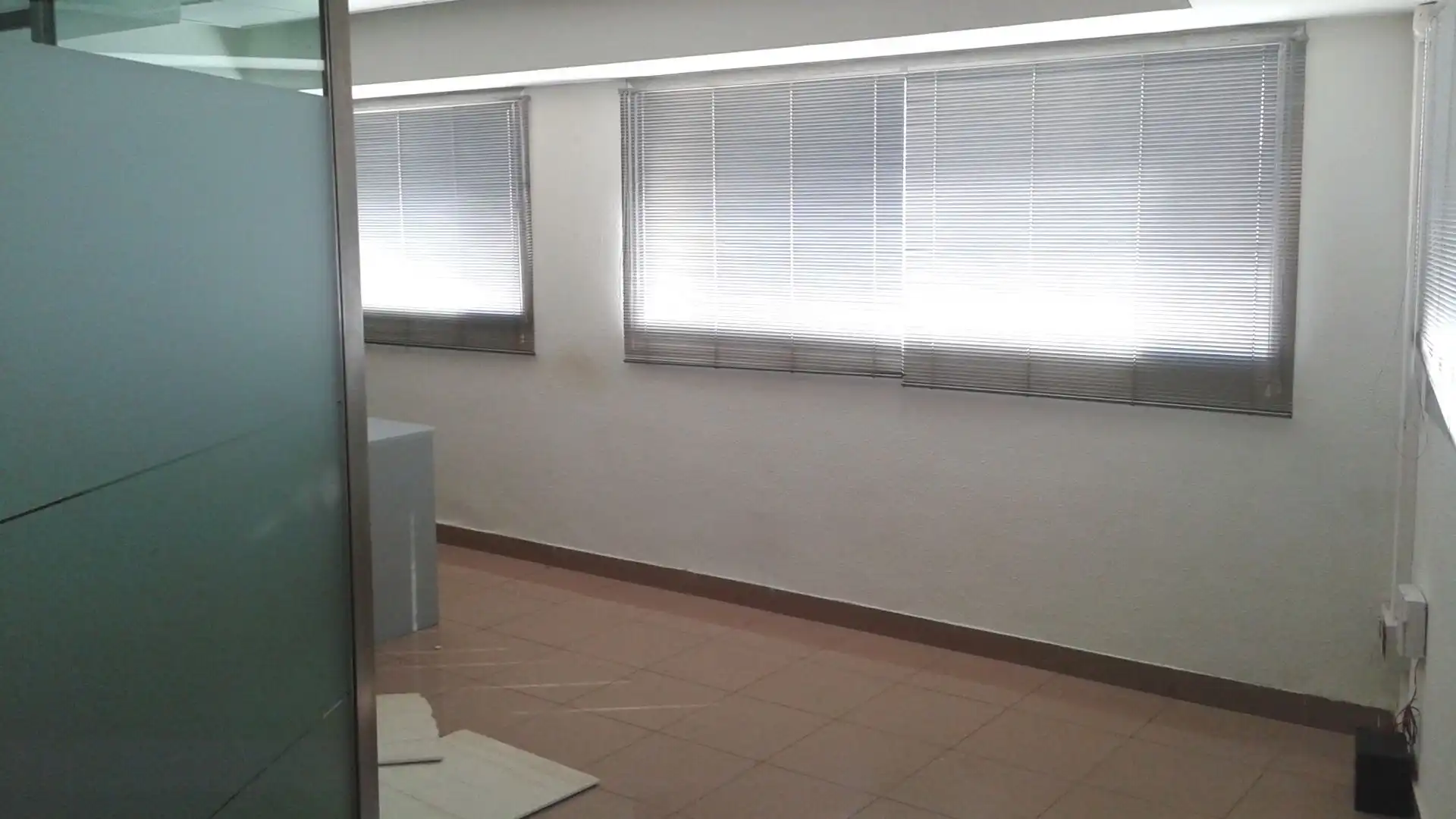 Business premises for sale in Ponent, imagen 4