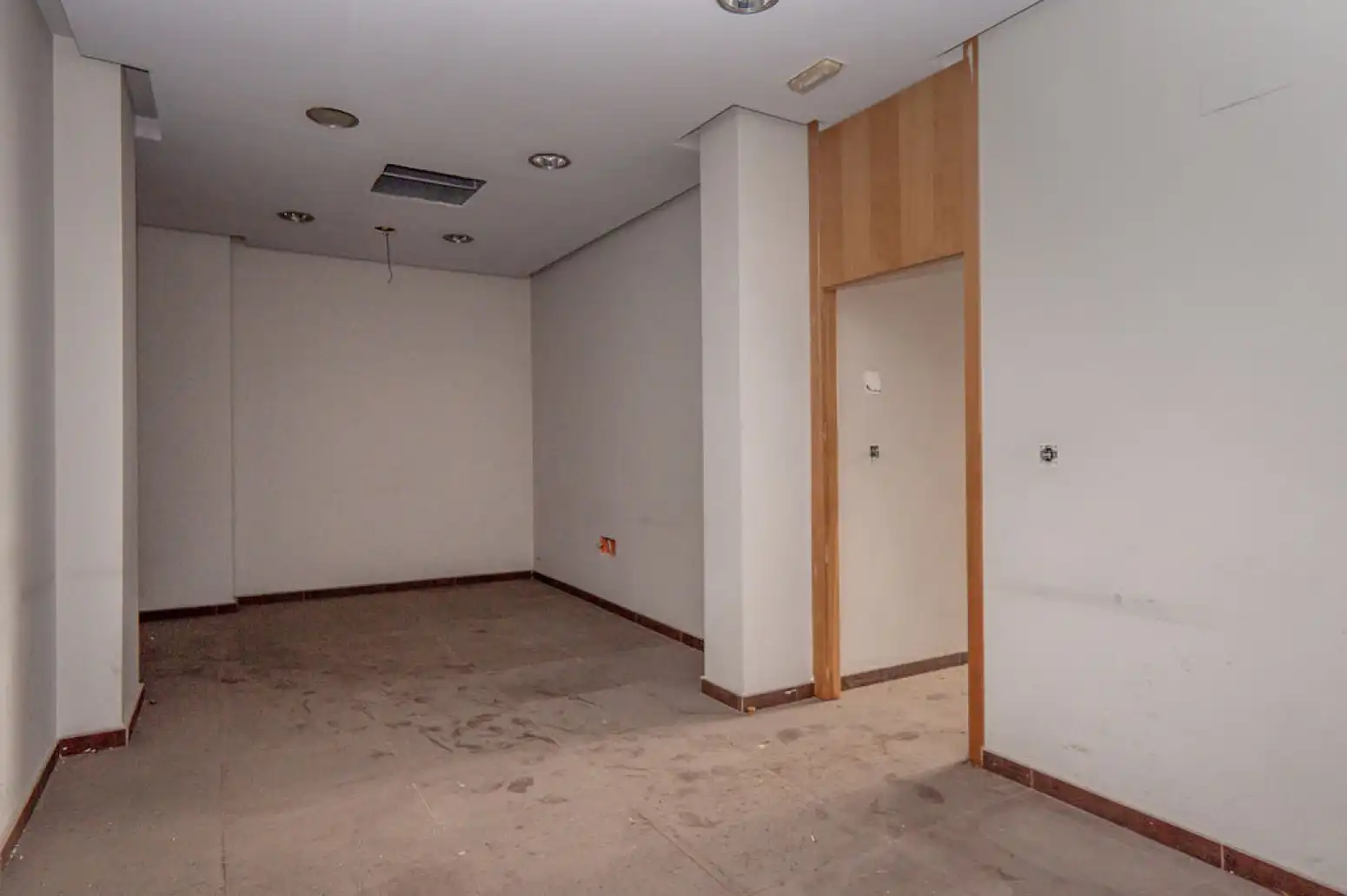 Geschaftsraum zum Verkauf in Murcia