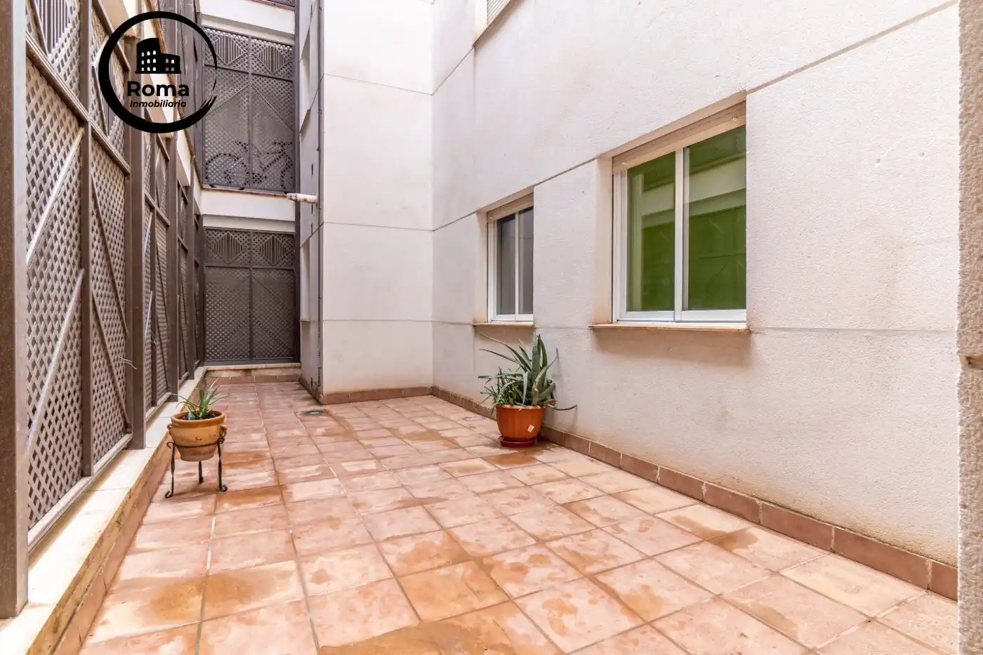 Vista exterior de Piso en venta en Las Gabias con Aire acondicionado, Calefacción y Jardín privado