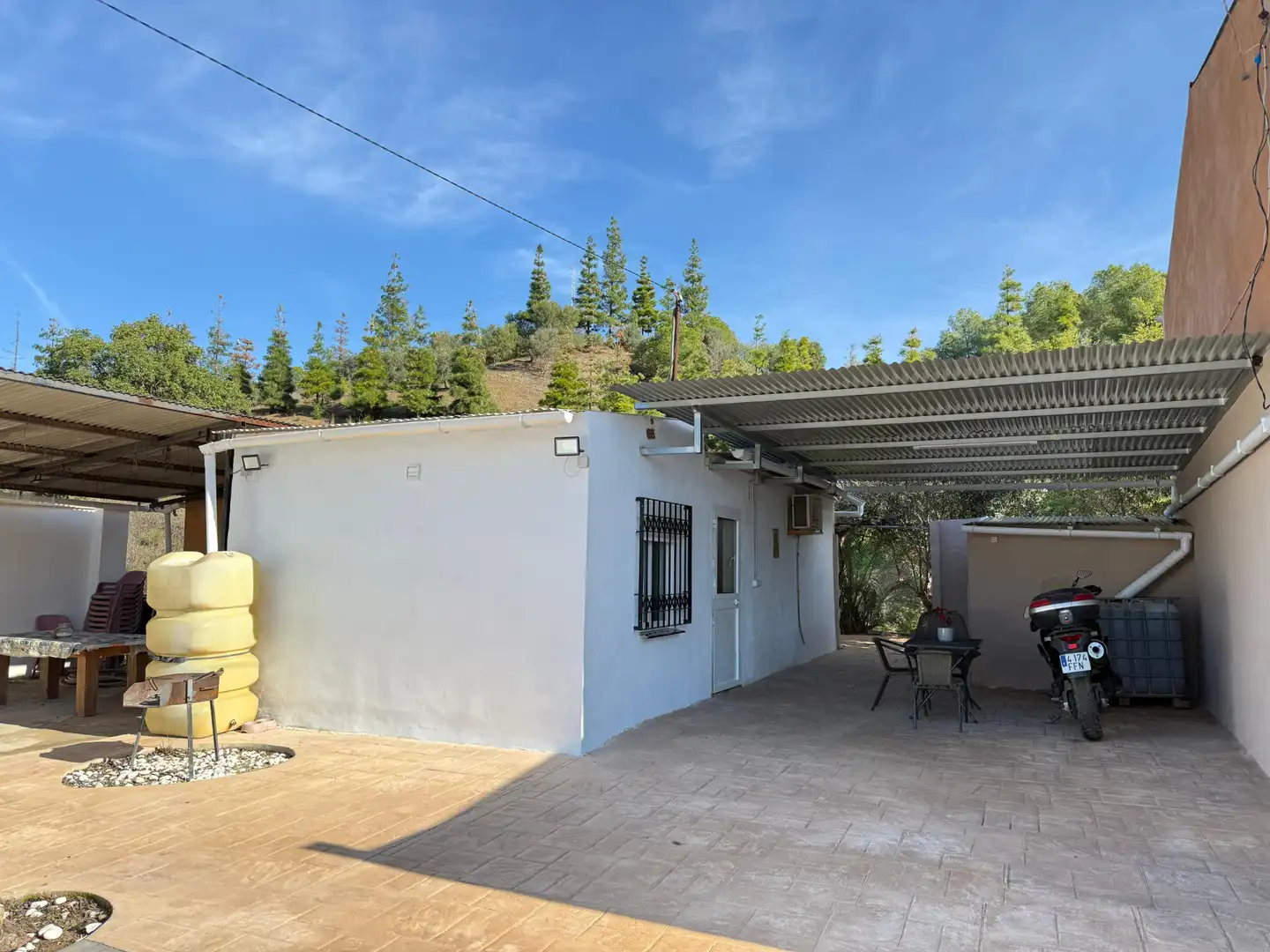 Vista exterior de Casa o chalet en venta en Málaga con Aire acondicionado, Calefacción y Jardín privado