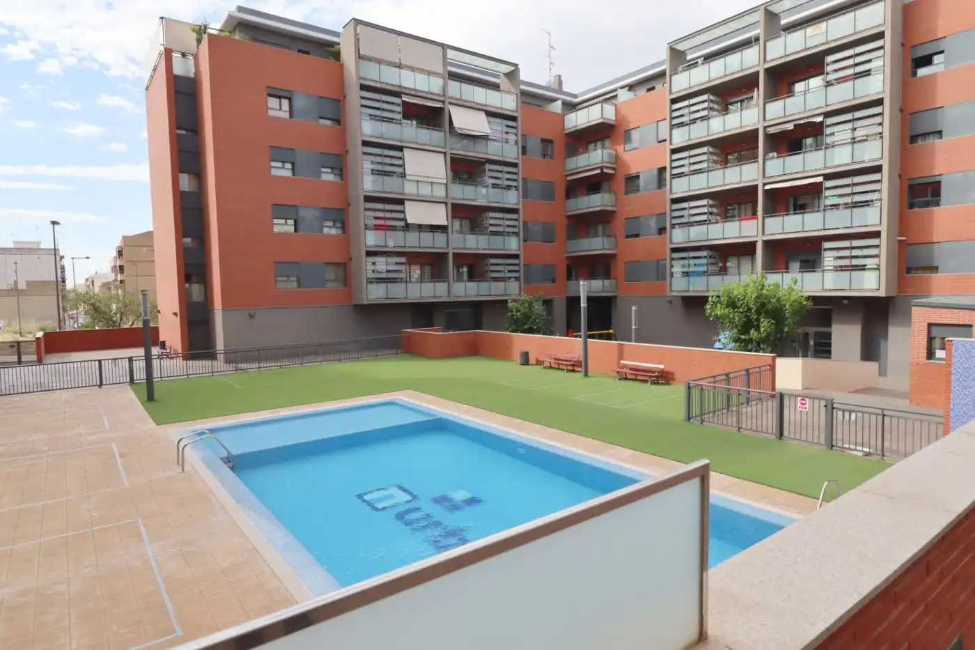 Piscina de Piso de alquiler en Paterna con Aire acondicionado, Parquet y Terraza