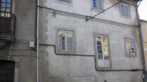 Foto 2 de Casa adosada en venta en Calle Mayor, Vegadeo, Asturias