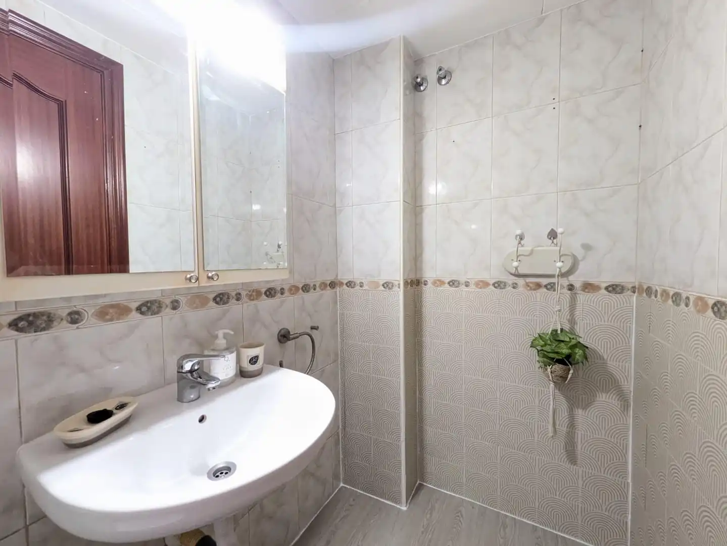 Casa pareada con terraza en venta en Castellet i la Gornal, imagen 8
