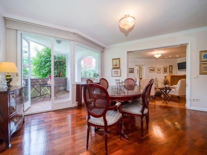 Dining room of Planta baja for sale in Majadahonda  with Heating, Private garden and Terrace