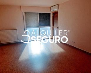 Bedroom of Flat to rent in  Zaragoza Capital  with Heating, Terrace and Storage room