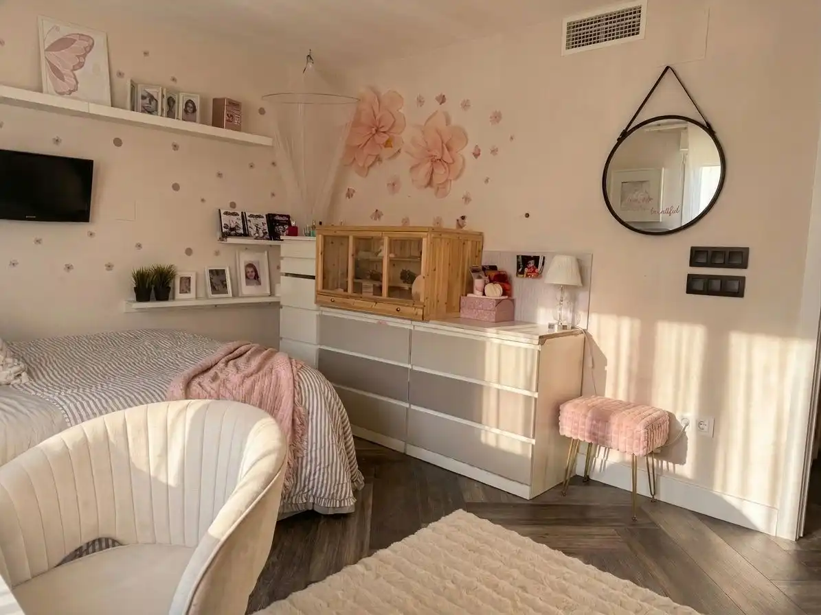 Dormitori de Casa o xalet en venda en Becerril de la Sierra amb Aire condicionat, Calefacció i Jardí privat