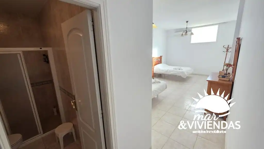 Habitación de Casa adosada en venta en Mojácar con Aire acondicionado, Calefacción y Jardín privado