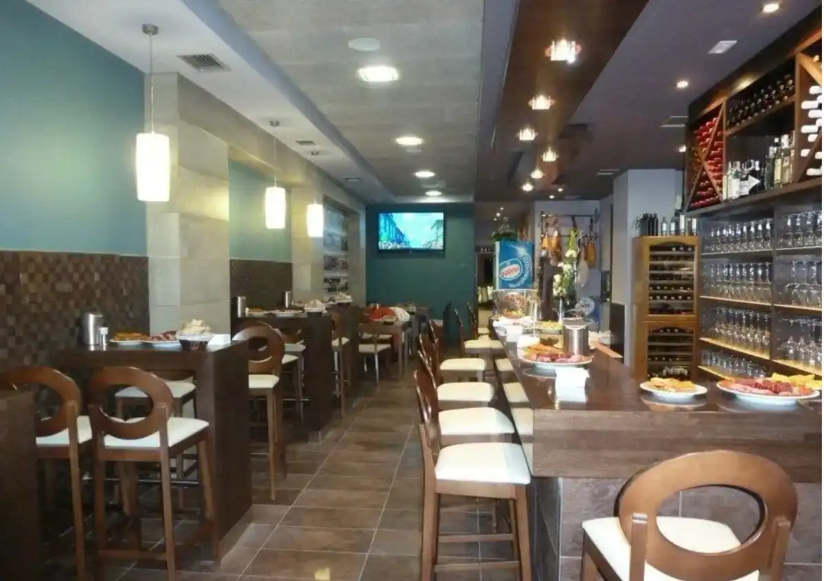 Commercial properties for transfer in Carballo  with Terrace and Furnished