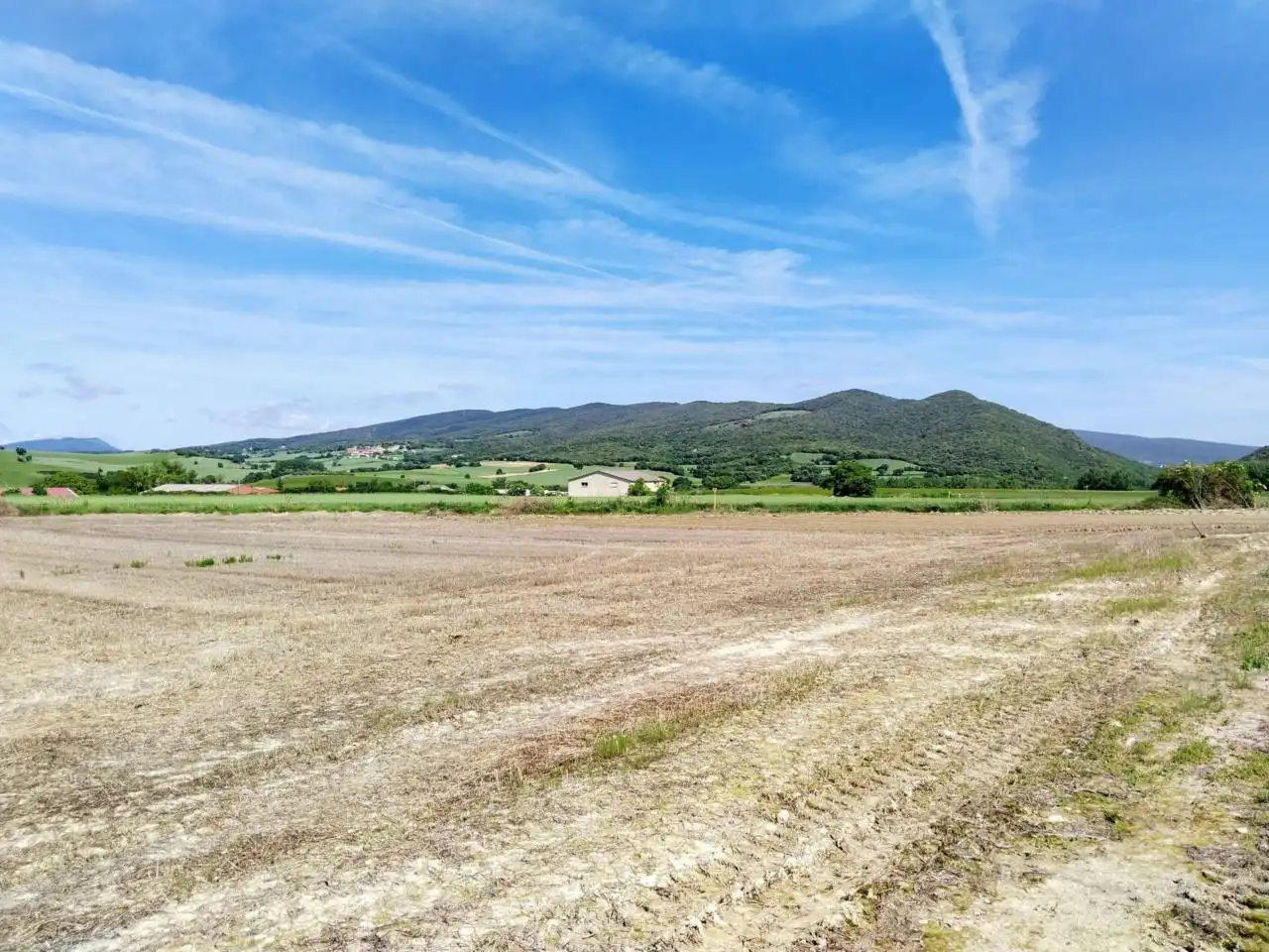 Land for sale in La Puebla de Arganzón 
