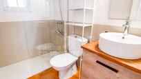 Bathroom of Apartment for sale in Es Mercadal  with Terrace, Swimming Pool and Community pool