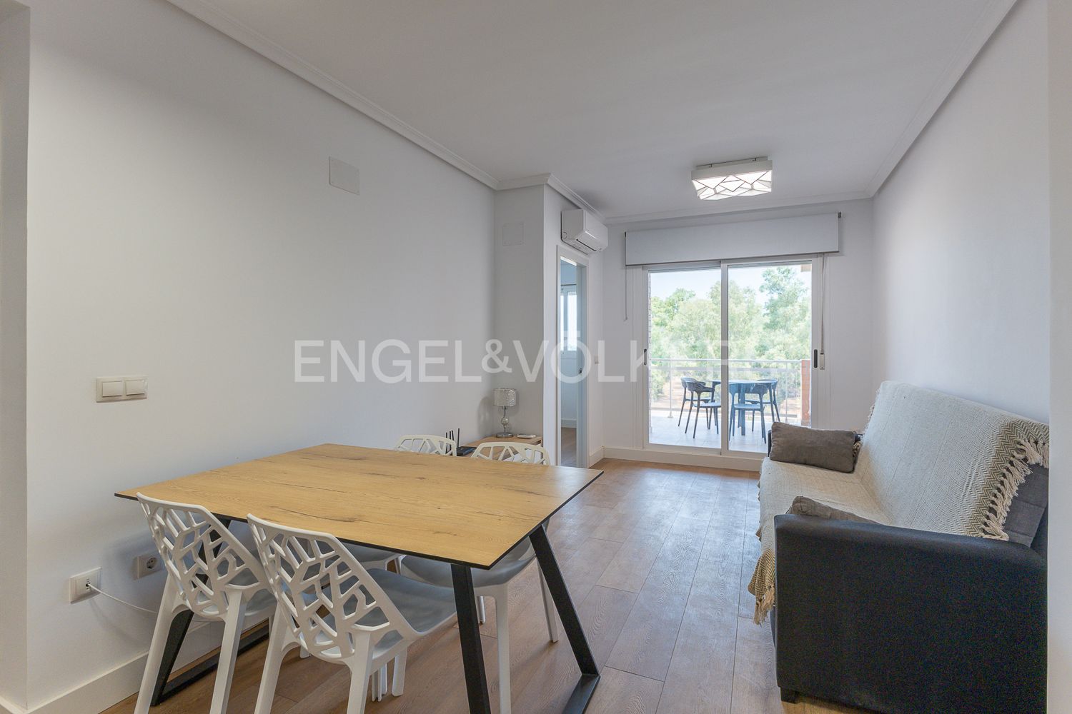 Sala de estar de Apartamento en venta en Oropesa del Mar / Orpesa con Aire acondicionado, Calefacción y Jardín privado