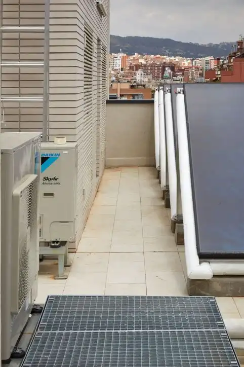 Terrassa de Pis de lloguer en L'Hospitalet de Llobregat amb Aire condicionat, Calefacció i Parquet