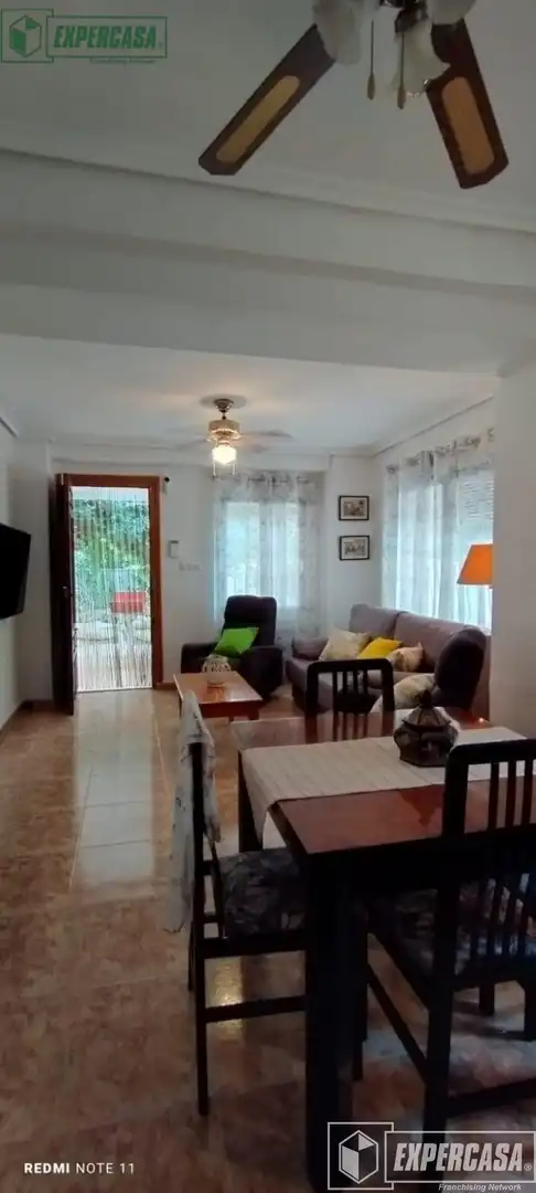 Sala de estar de Casa o chalet de alquiler en Riba-roja de Túria con Aire acondicionado, Terraza y Trastero
