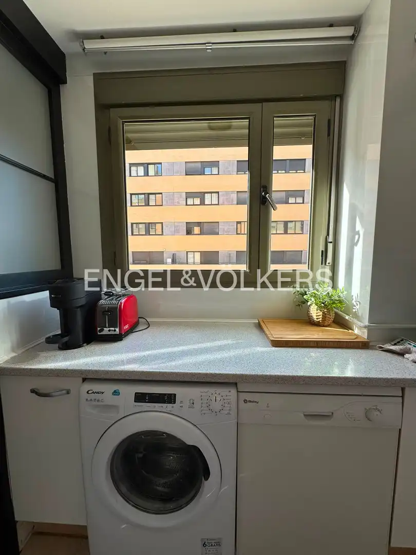 Balcony of Flat for rent in Madrid  with Heating, Parquet flooring and Swimming Pool