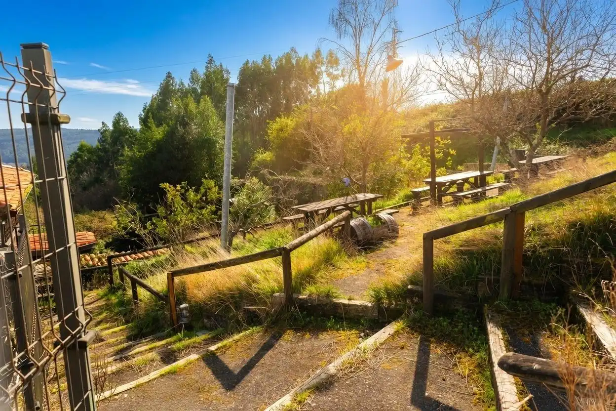 Vista exterior de Finca rústica en venda en Muros de Nalón amb Calefacció, Jardí privat i Terrassa