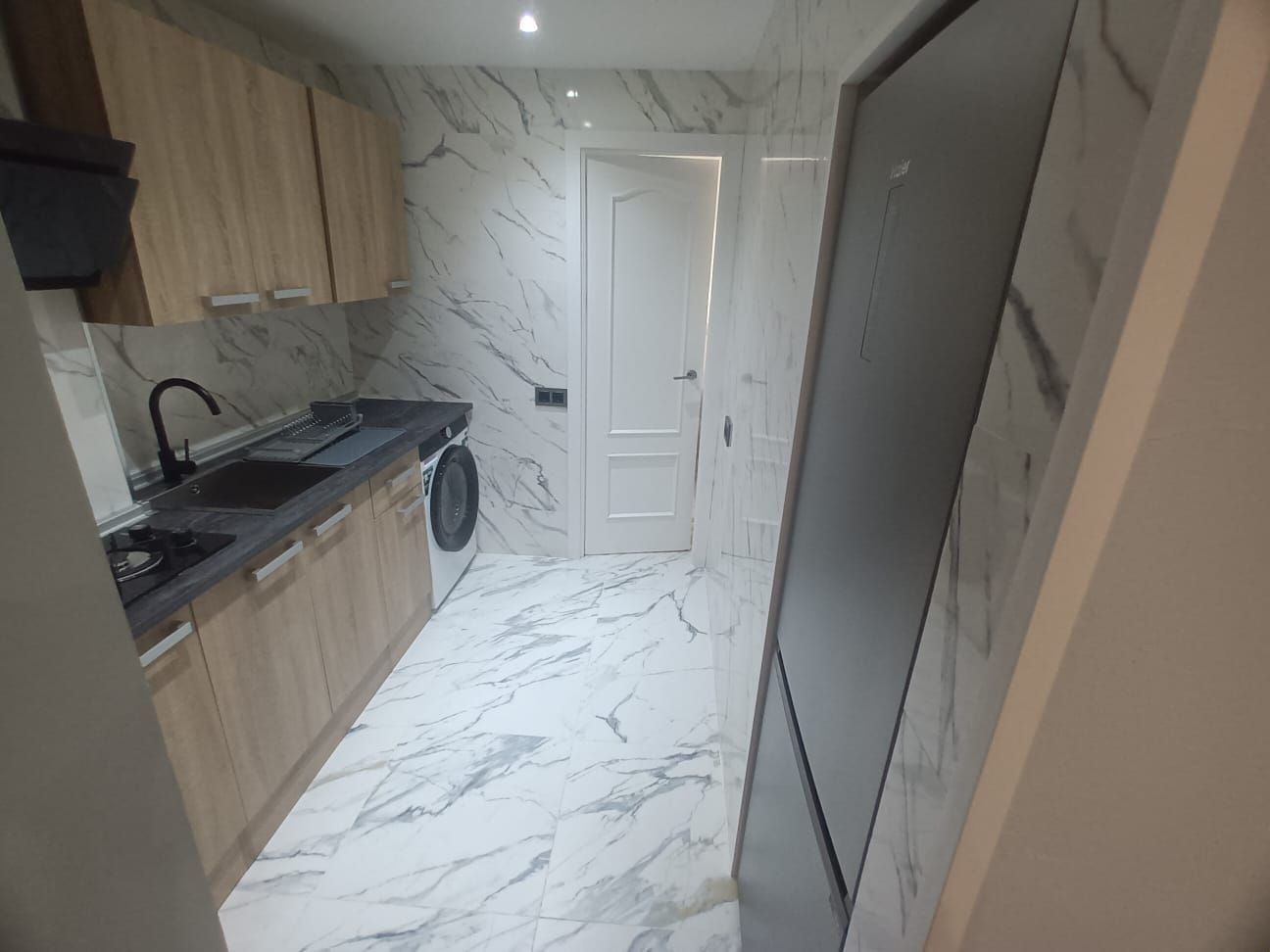 Kitchen of Flat for sale in  Sevilla Capital