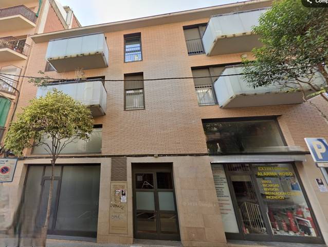 Local comercial en Venta en C/ Martorell en Centre - Estació