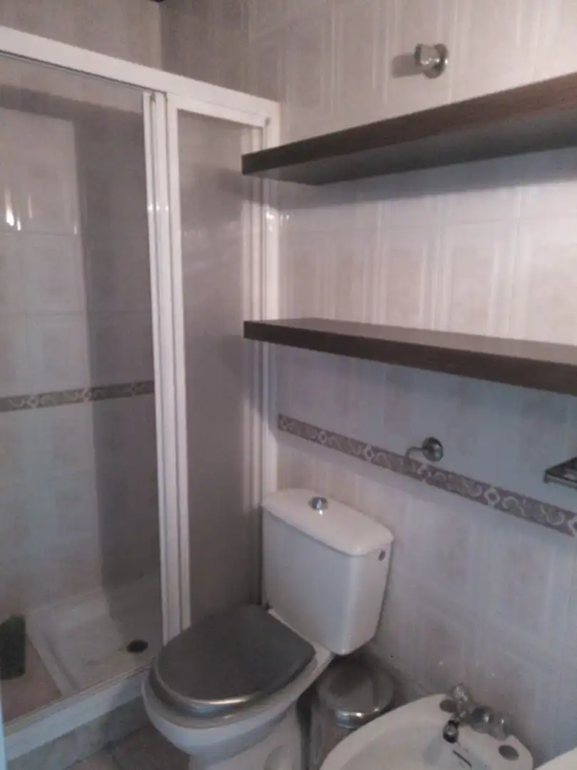 Baño de Piso en venta en Pilas con Terraza y Amueblado