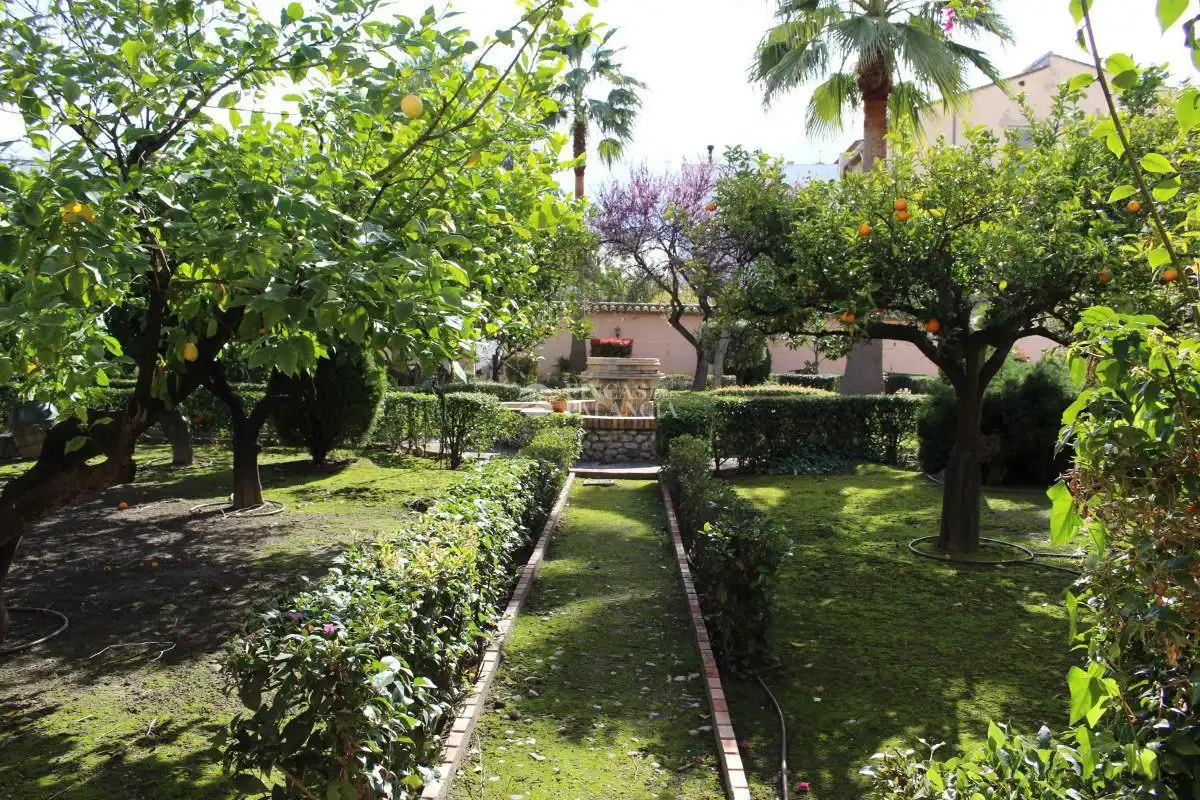 Jardí de Casa o xalet en venda en Segorbe amb Calefacció, Jardí privat i Terrassa