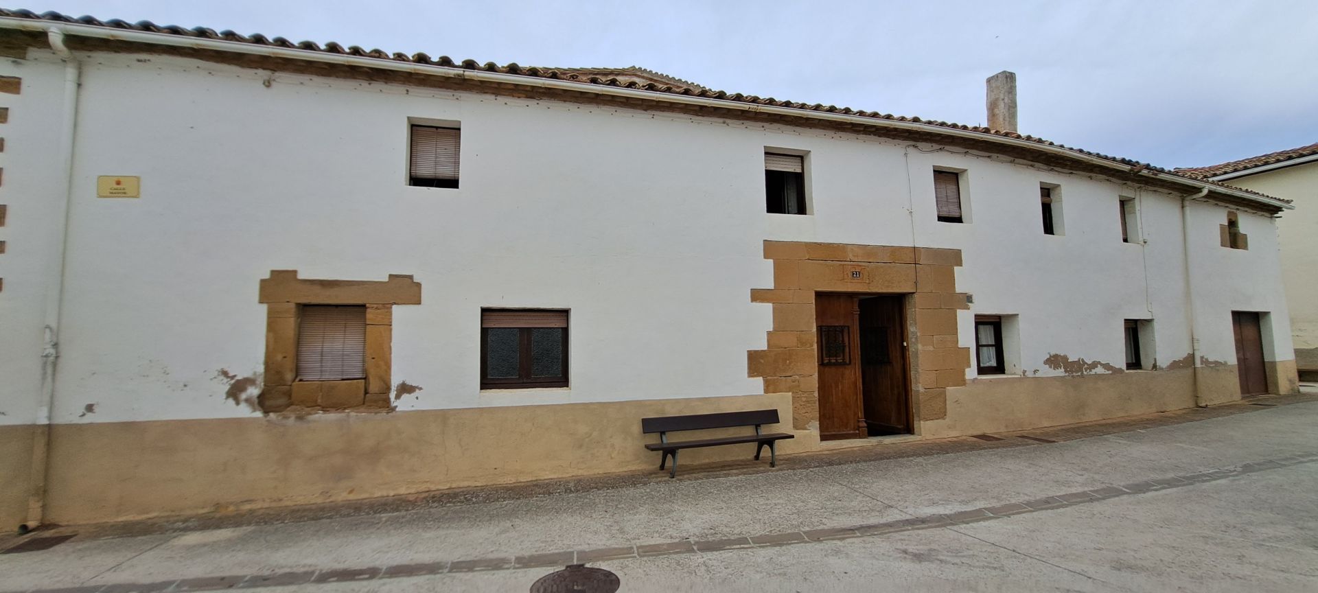 Vista exterior de Casa o xalet en venda en Ucar amb Calefacció, Traster i Moblat