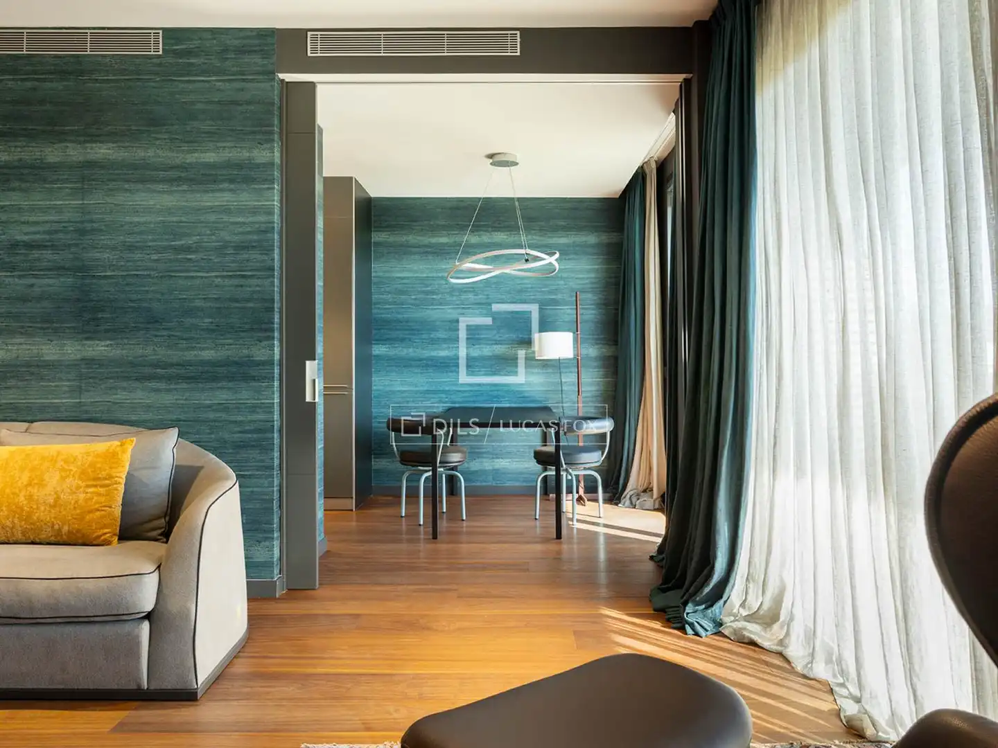 Comedor de Piso en venta en Barcelona con Aire acondicionado, Calefacción y Terraza
