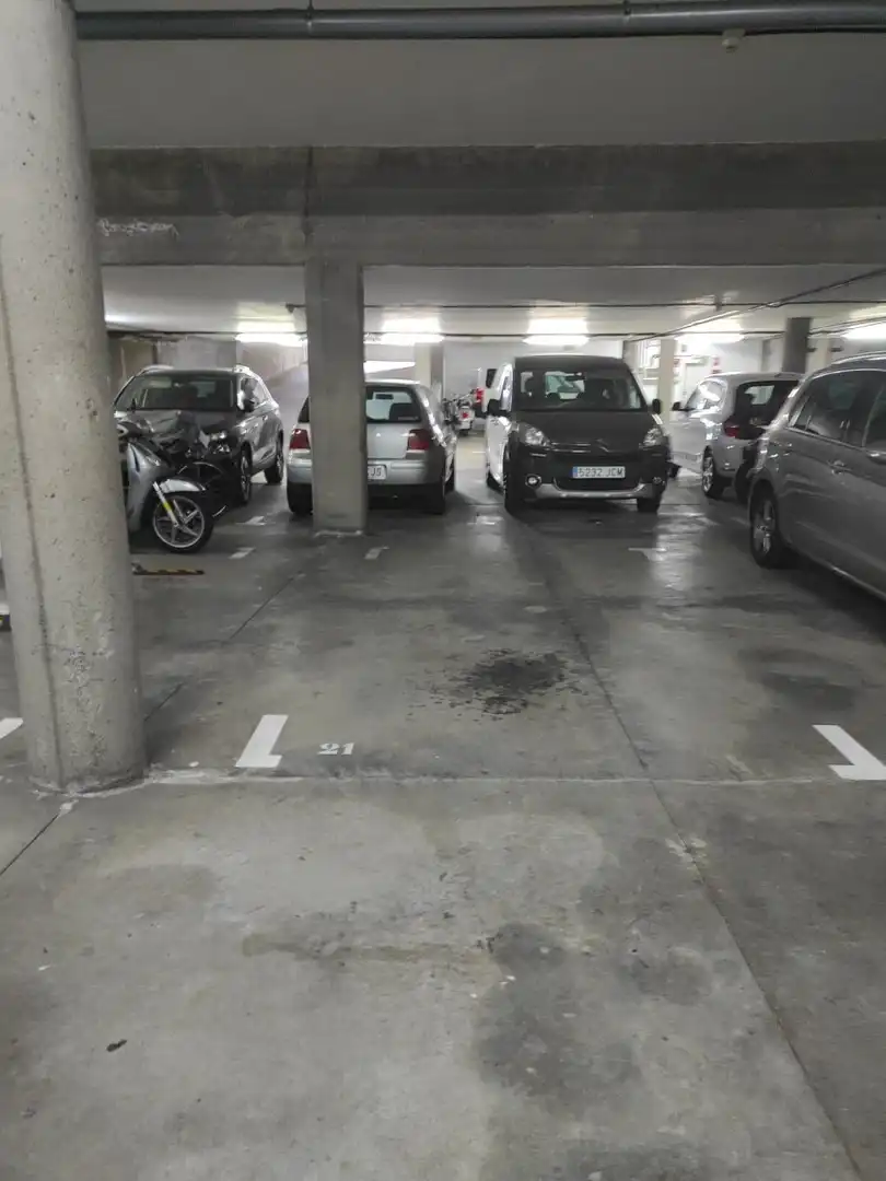 Parkplatz von Büro zum Verkauf in Santa Cruz de Tenerife mit Klimaanlage und Abstellraum