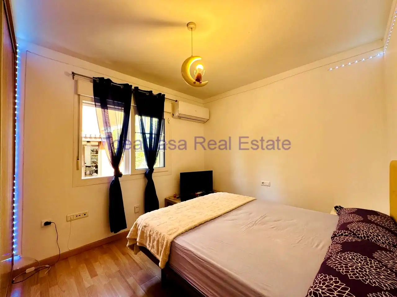 Schlafzimmer von Haus oder Chalet zum Verkauf in Benalmádena mit Klimaanlage, Privatgarten und Terrasse