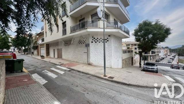 Local comercial en Alquiler en Pego