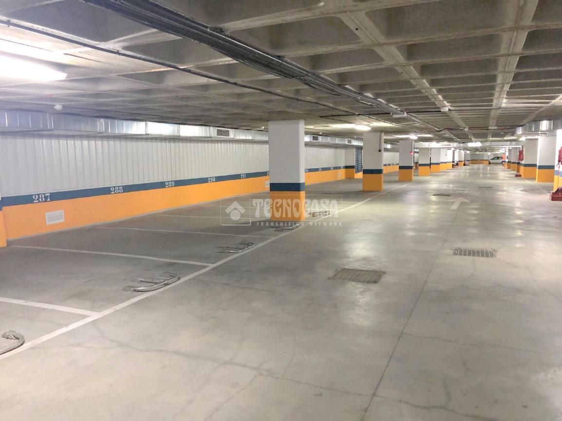 Parking of Garage for sale in Fuenlabrada