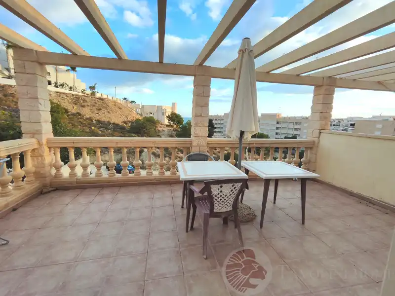 Detached homes for rent in Altea, Pueblo Acantilado - Lanuza