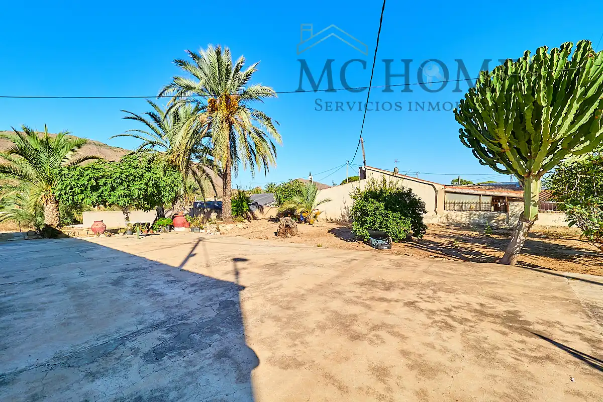 Country house with garden for sale in Carrer Carretera R Bon, imagen 35