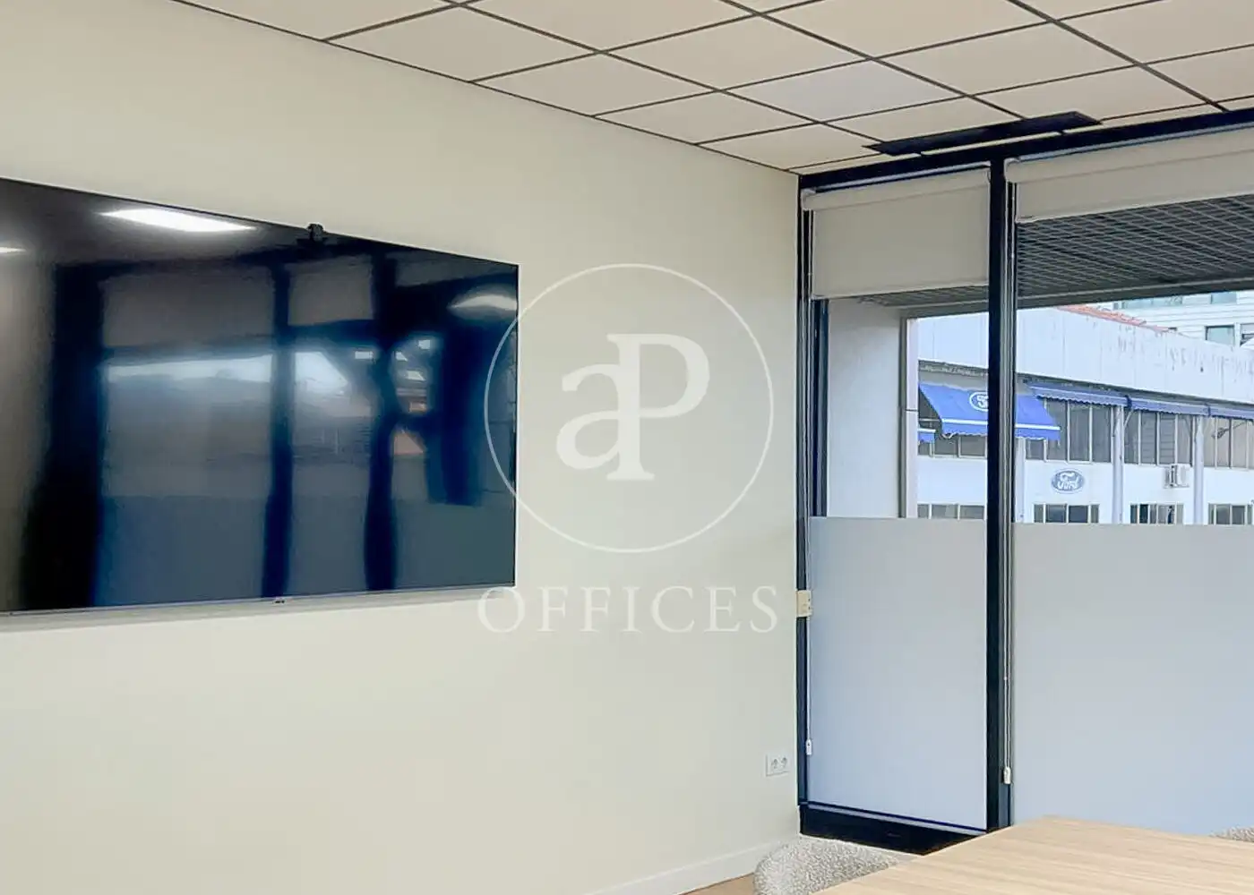 Office for sale in Madrid  with Air Conditioner