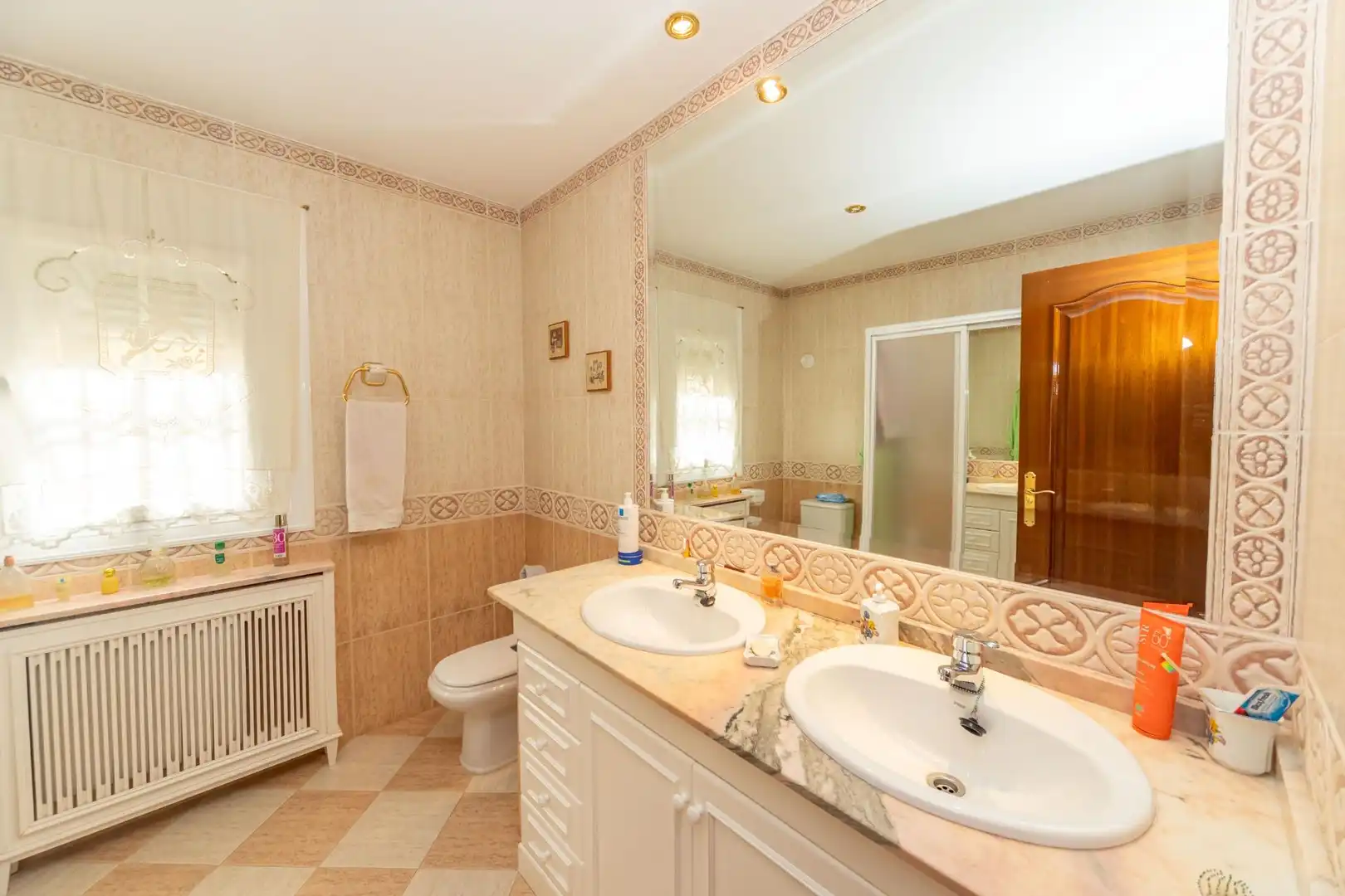 Bathroom of Houses for sale in Aldeire  with Air Conditioner, Heating and Balcony