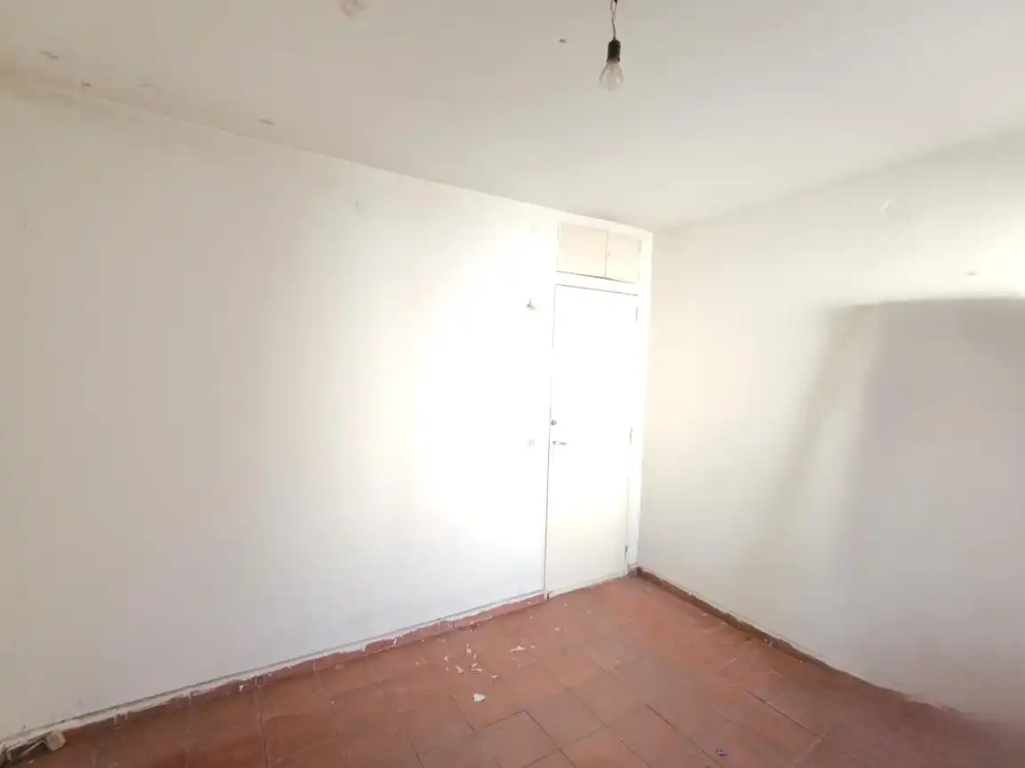 Bedroom of Flat for sale in Madrid