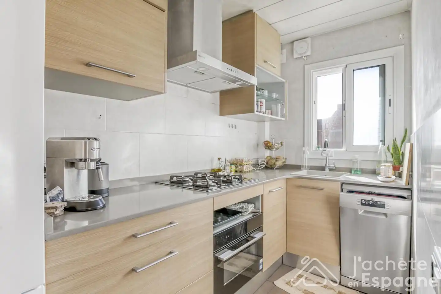 Cocina de Apartamento en venta en Gavà con Calefacción y Terraza