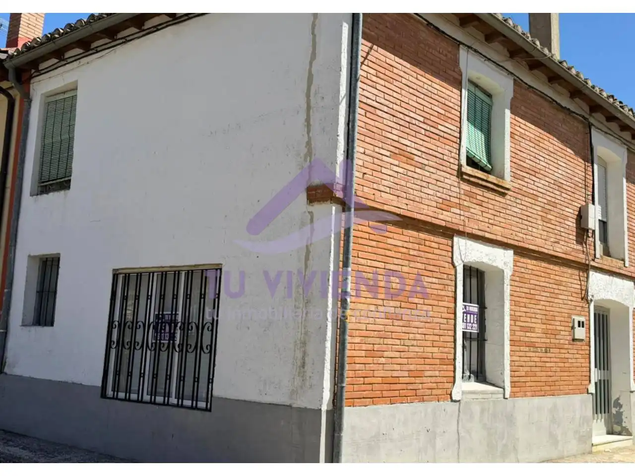 Exterior view of Houses for sale in Villaherreros  with Heating