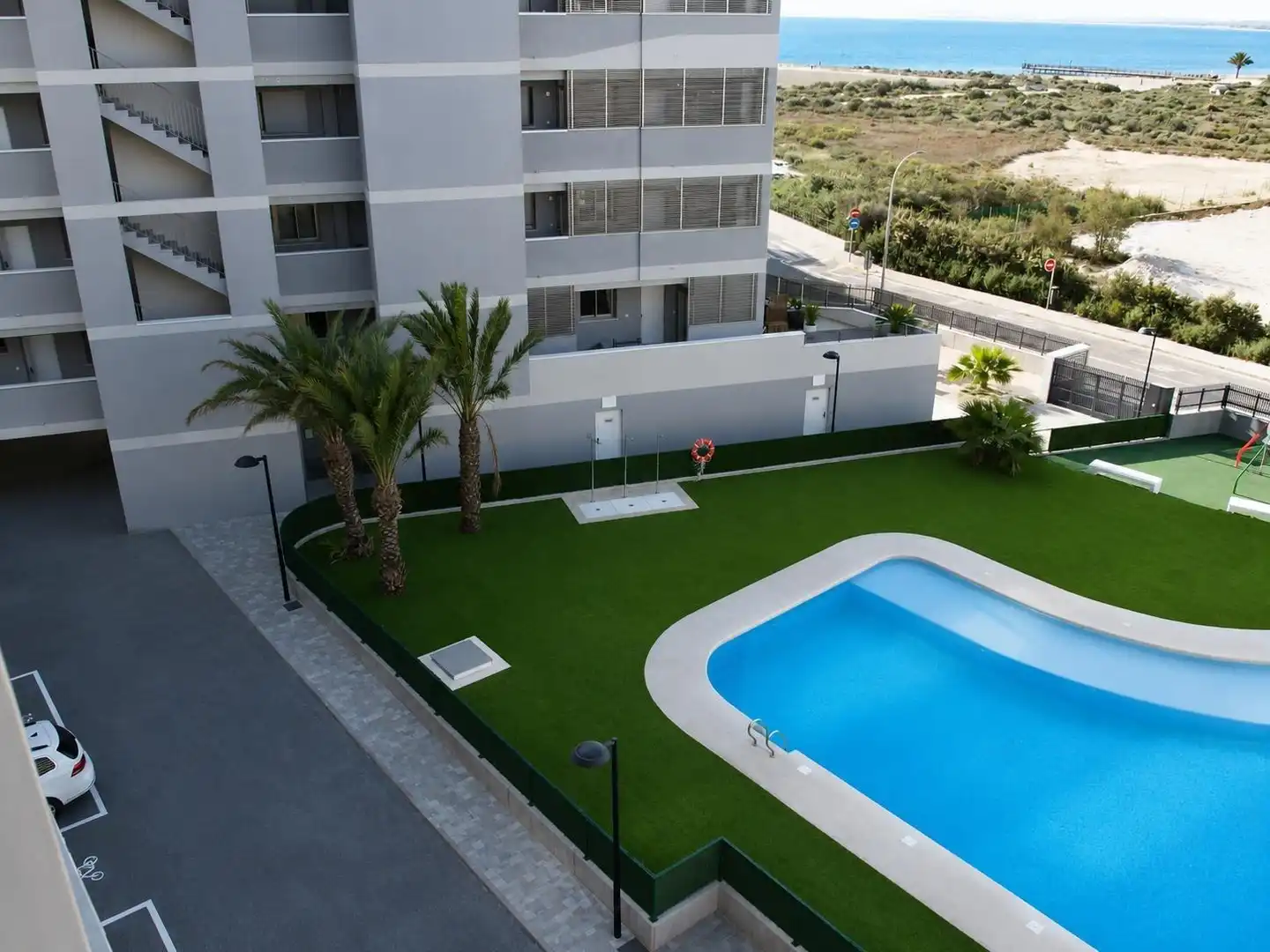 Piscina de Apartament en venda en Madrid amb Terrassa