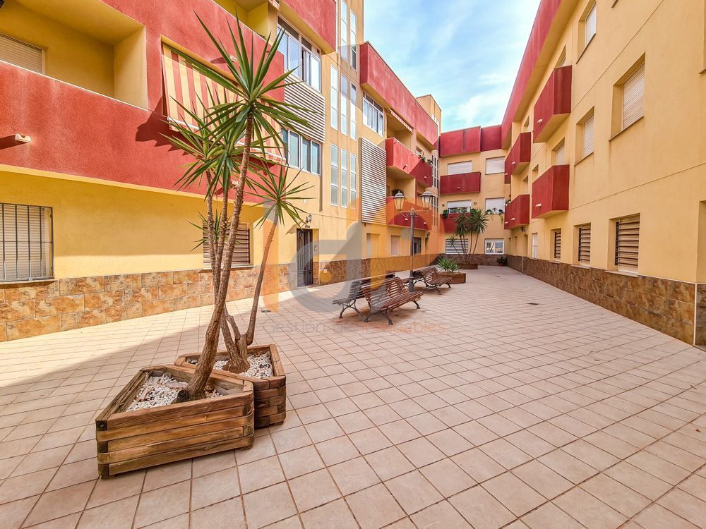 Exterior view of Flat for sale in Alhama de Almería  with Balcony