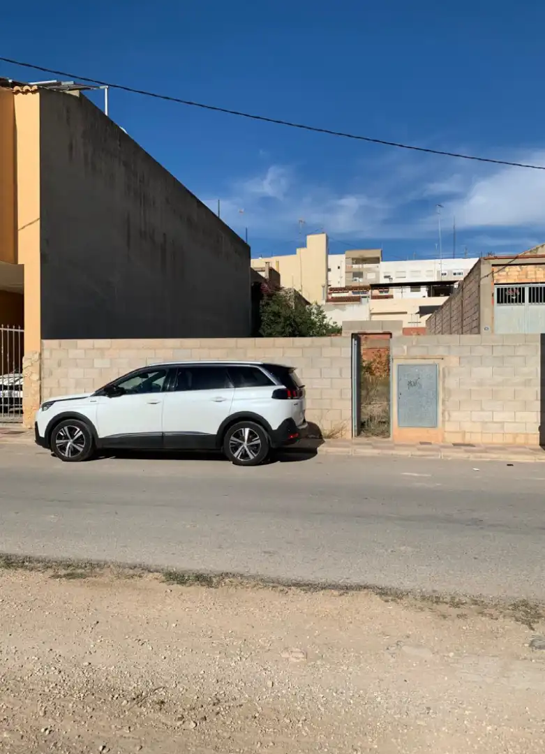 Terreno residencial en venta en Camí de València, imagen 2