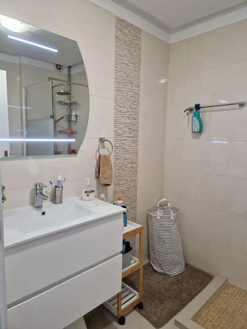 Baño de Apartamento en venta en La Orotava con Amueblado, Horno y Balcón