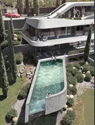Casa con piscina en venta en Benahavís pueblo