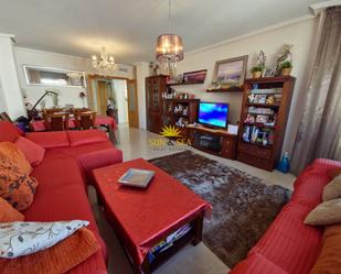 Living room of Apartment to rent in Torrevieja  with Air Conditioner, Heating and Terrace