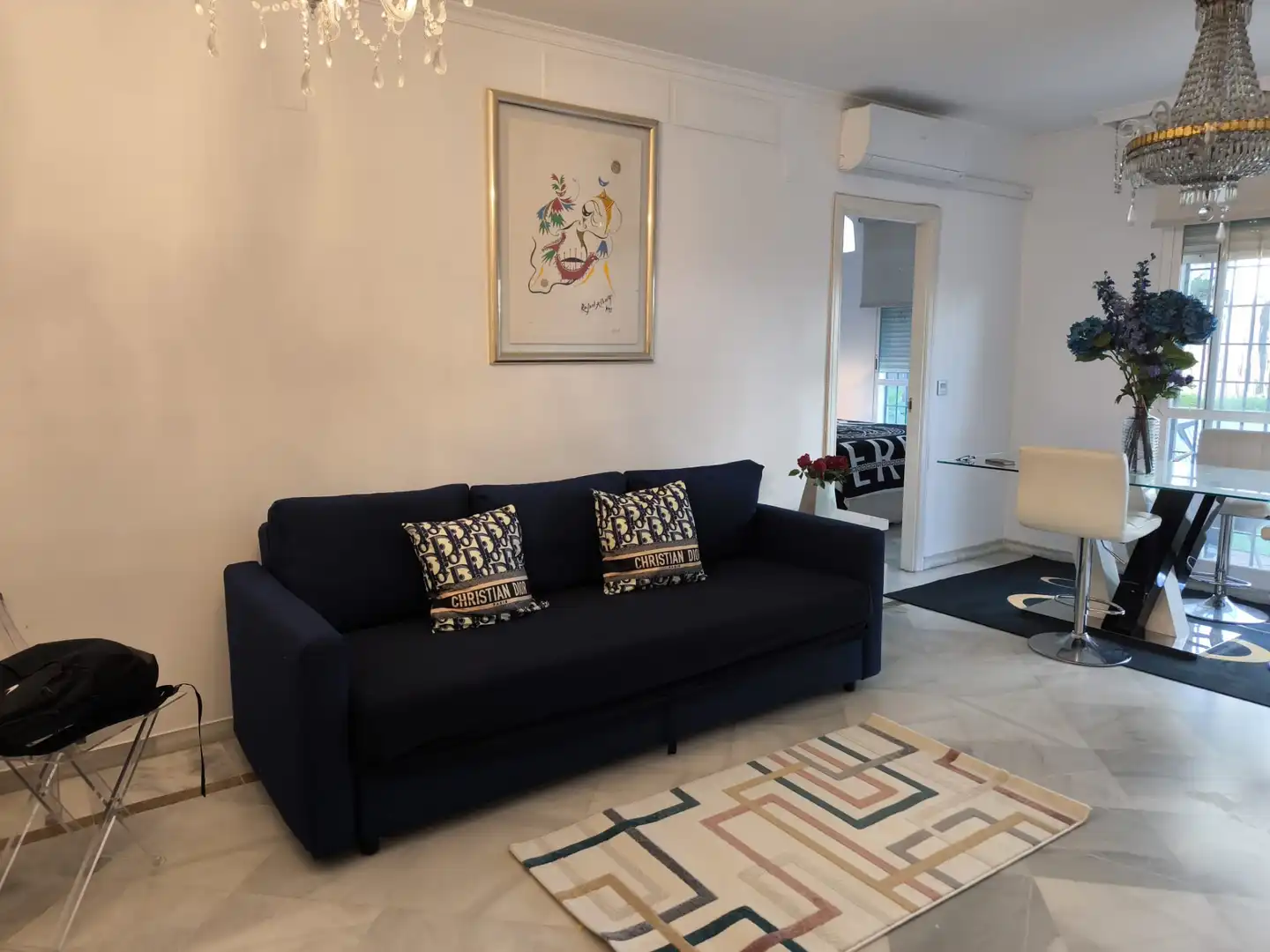 Sala d'estar de Apartament de lloguer en Marbella amb Aire condicionat, Calefacció i Terrassa