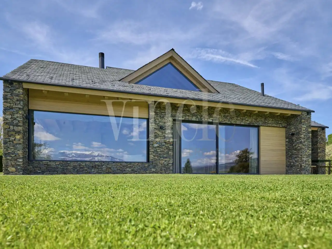 Vista exterior de Casa o chalet en venta en Guils de Cerdanya con Calefacción, Jardín privado y Parquet