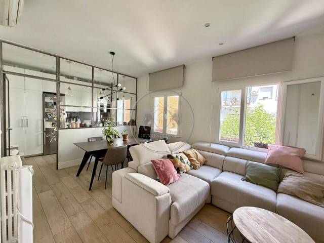 Piso en Venta en De Londres en Guindalera