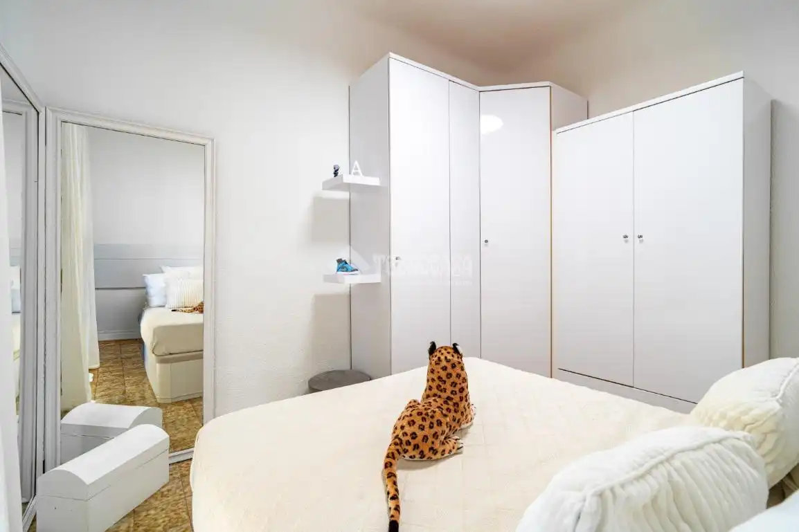 Habitación de Piso en venta en Granada