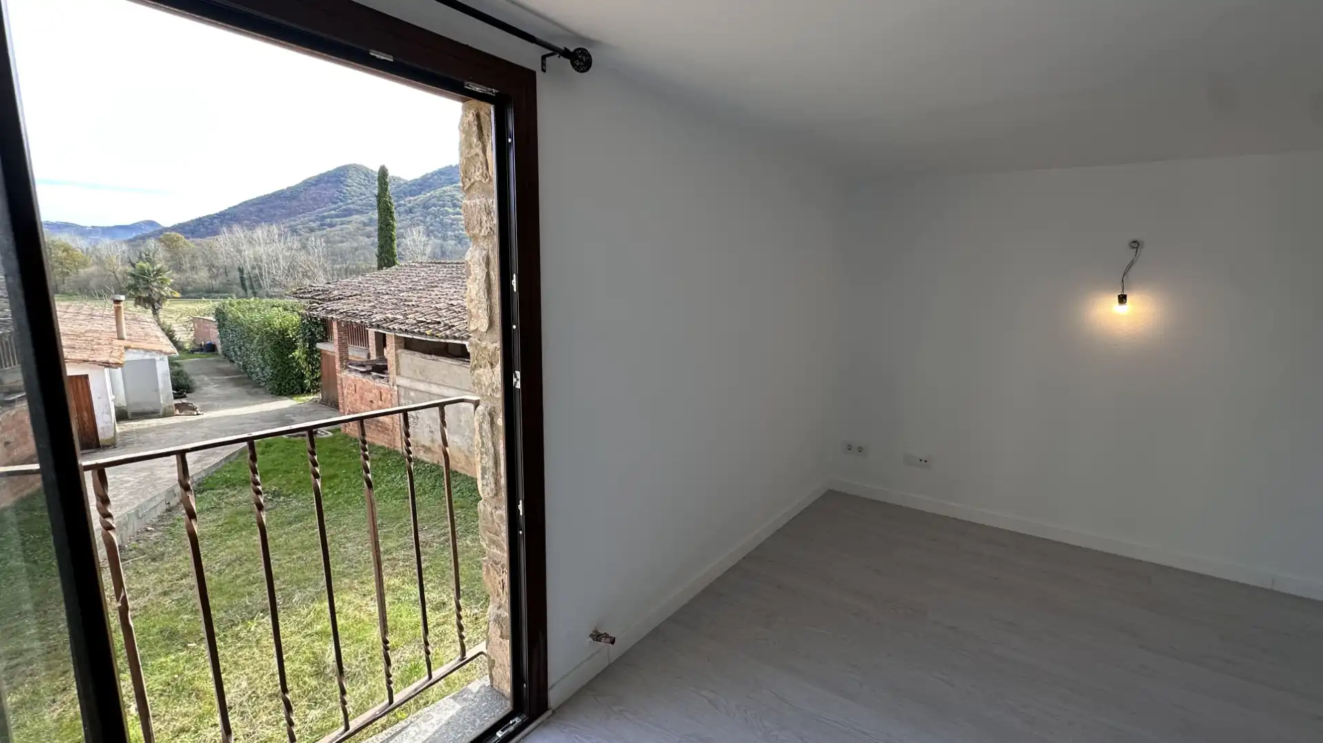 Bedroom of Houses for sale in La Vall de Bianya  with Heating, Private garden and Parquet flooring