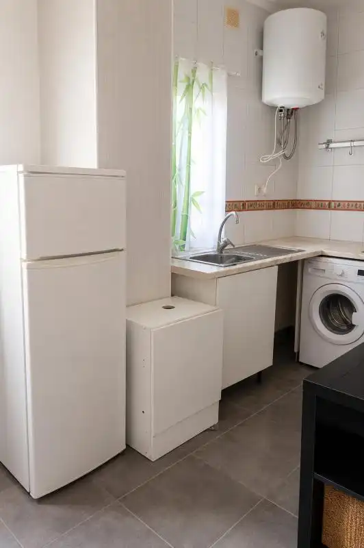 Cuina de Planta baixa en venda en Málaga amb Aire condicionat, Calefacció i Jardí privat