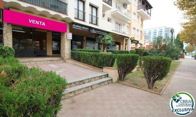 Local comercial en Venta en Muga - Gran Reserva - Badia